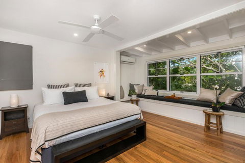 Aaman & Cinta Luxury Villas - Goulburn Accommodation 5