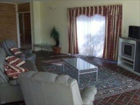 Ambience Holiday Apartments - Goulburn Accommodation 1
