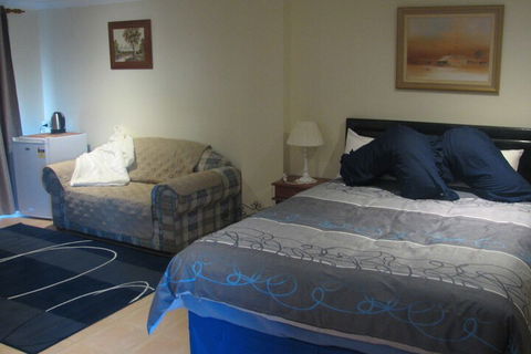 Lakeview Lodge - Goulburn Accommodation 4
