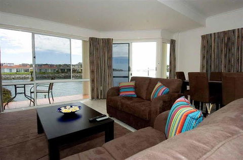 Anchorage Holiday Apartments - Goulburn Accommodation 0