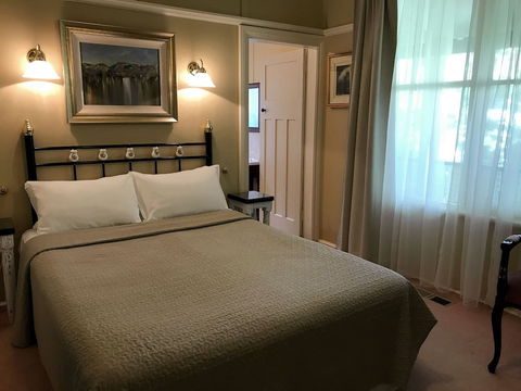 The Chalet Guesthouse And Studio - Goulburn Accommodation 2