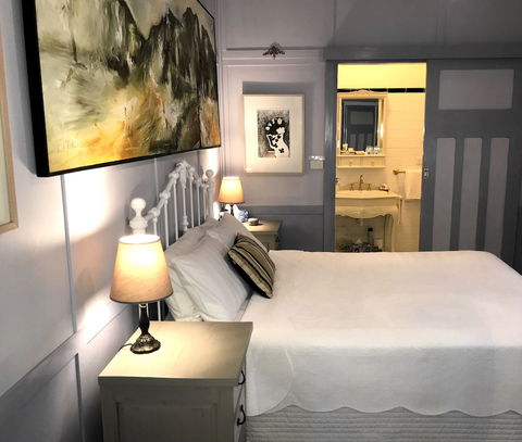 The Chalet Guesthouse And Studio - Goulburn Accommodation 6