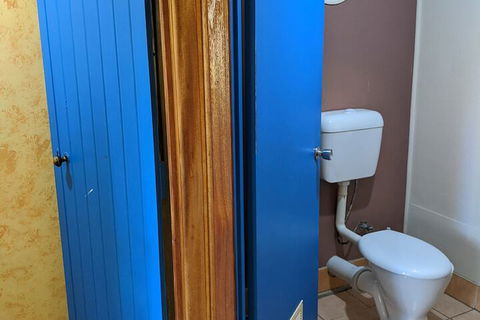 Woolshed Eco Lodge - Goulburn Accommodation 7