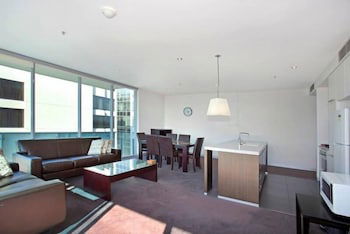 Astra Apartments - St Kilda Rd - Goulburn Accommodation 6