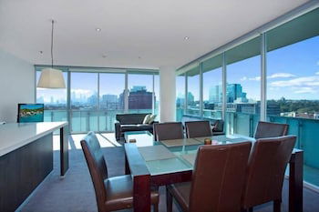 Astra Apartments - St Kilda Rd - Goulburn Accommodation 1