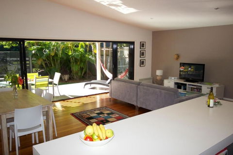 AtLIZZIE - Goulburn Accommodation 4