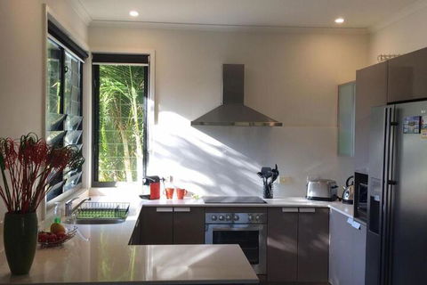 BOOM 5 - Goulburn Accommodation 3