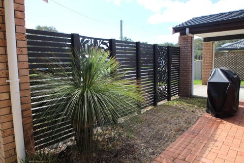 LIFES A BEACH 1 - Goulburn Accommodation 5