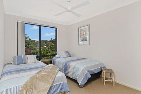 Amara 6 Wesley Avenue - Goulburn Accommodation 4