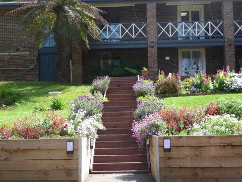 Lakeview On Sycamore - Goulburn Accommodation 2