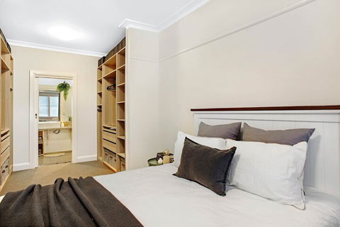 Sofia Rose House Only - Goulburn Accommodation 3