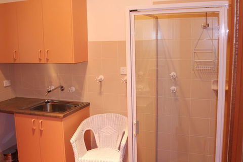 Archery Road Estate - Goulburn Accommodation 7