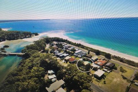 Arena Blanca Holiday Home - Goulburn Accommodation 0