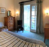 Petschel House - Goulburn Accommodation