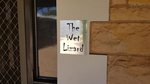 The Wet Lizard - Goulburn Accommodation 4