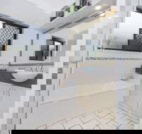 Oceania Beach Paradise - Goulburn Accommodation