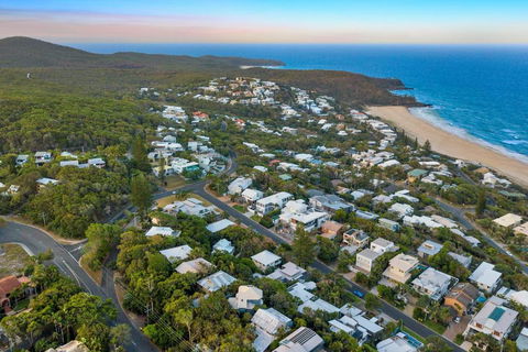 Architectural Masterpiece Sunshine Beach - Goulburn Accommodation 1