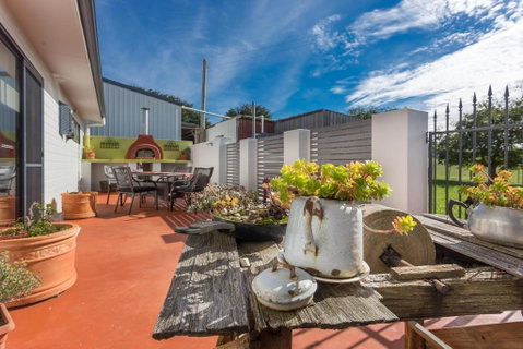 Cradle At Casa Blanca Country Retreat - Goulburn Accommodation 4