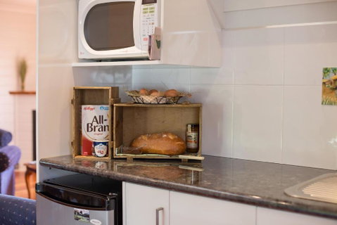 Cradle At Casa Blanca Country Retreat - Goulburn Accommodation 5