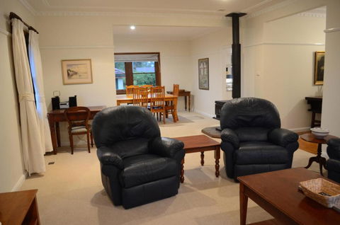 Coolamon On Marsh Armidale - Goulburn Accommodation 5