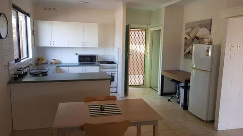 Stay Awhile In Port Pirie Min Stay 4 Nights - Goulburn Accommodation 6