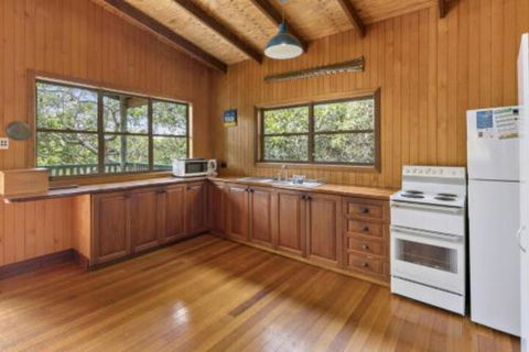 Alinjarra 13 Waller Court - Goulburn Accommodation 5