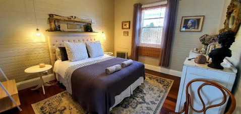 Galway - Goulburn Accommodation 5