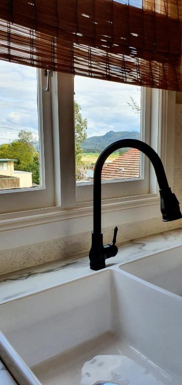 Galway - Goulburn Accommodation 1
