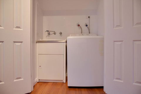 Sapphire Cottage - Goulburn Accommodation 3