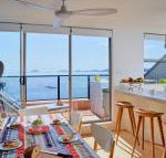 5 Casuarinas 33 Soldiers Point Road superb waterfront unit - Goulburn Accommodation