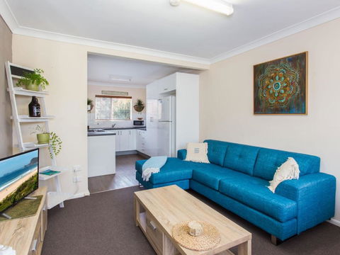 Sandy Bottoms With WiFi Just Moments From Beach - Goulburn Accommodation 7