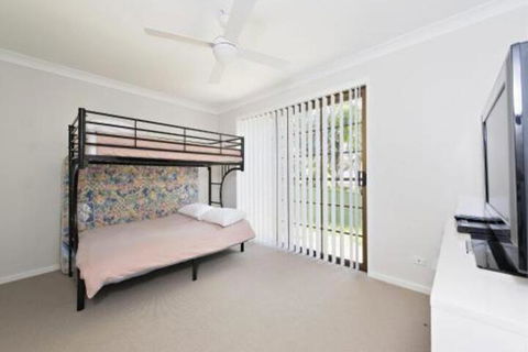 Amaroo Retreat At Fingal Bay - Goulburn Accommodation 2
