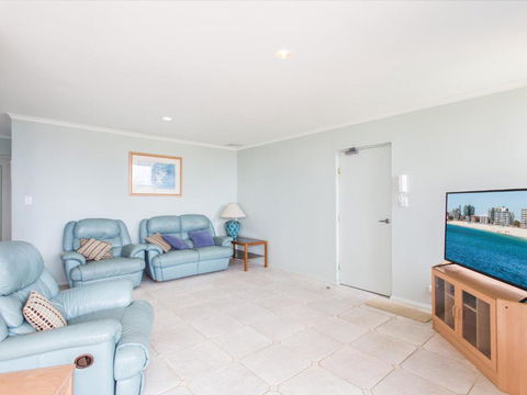 Castillo Del Mar 10 Lake View Roof Terrace With Spa - Goulburn Accommodation 5