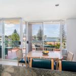 Castillo Del Mar 10 Lake View Roof Terrace With Spa - Goulburn Accommodation 0