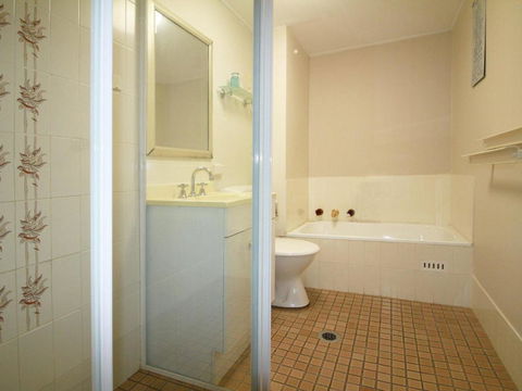 9 Braemar Skip Hop & Jump From Everything - Goulburn Accommodation 1