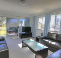 45 Wharf Street Whole House - Goulburn Accommodation