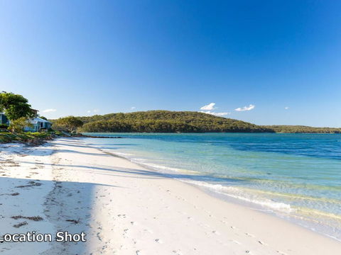 4 Harbourside 3 7 Soldiers Point Road Ground Floor On The Waterfront - Goulburn Accommodation 5