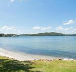 Baywatch Beachfront Bliss Executive Home - Goulburn Accommodation