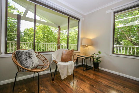 Alderwood - Goulburn Accommodation 5