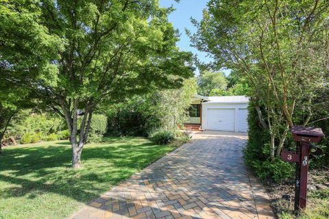 Alderwood - Goulburn Accommodation 1