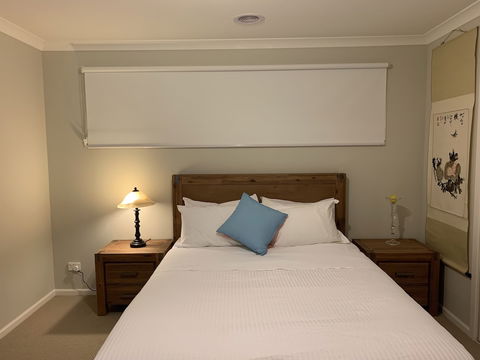 Apple House Truganina - Goulburn Accommodation 5