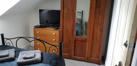 Barrington Church B & B - Goulburn Accommodation 3