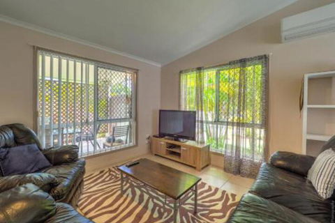 Affordable Holiday Home - Goulburn Accommodation 0