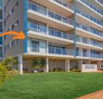 Oceanic 2 on Main Beach - Goulburn Accommodation