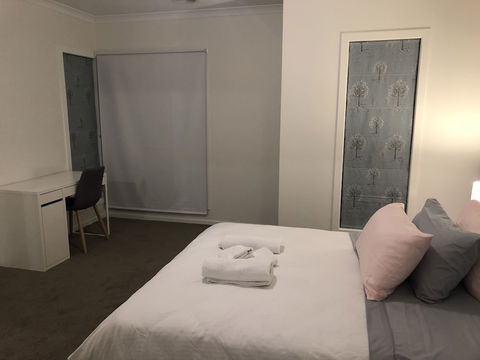 Apple House Tarneit North - Goulburn Accommodation 4