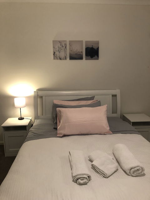 Apple House Tarneit North - Goulburn Accommodation 2