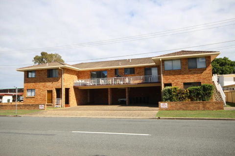 Pacific Court Coffs Harbour NSW - Goulburn Accommodation 1