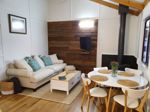 R & R On The Ravine - Goulburn Accommodation 3