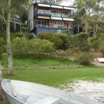 Green Point Lakehouse - Goulburn Accommodation 0