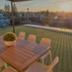 Henley Beach South Amazing Views Huge Private Balcony! - Goulburn Accommodation 1